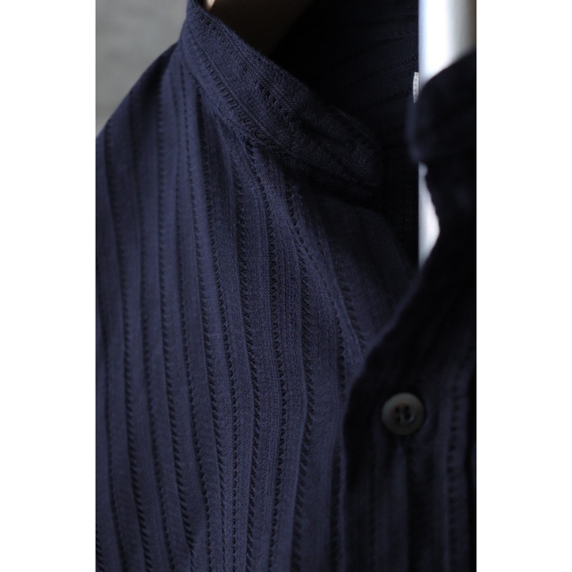 COMOLI(コモリ)の新品未使用タグ付 HEUGN Rob Navy Jqd stripe メンズのトップス(シャツ)の商品写真
