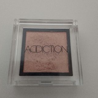 アディクション(ADDICTION)のADDICTION ザ アイシャドウ 031 タイニーシェル(アイシャドウ)