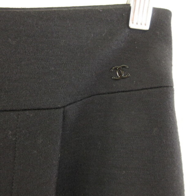 CHANEL(シャネル)のシャネル CHANEL ヴィンテージ 膝丈スカート タイト 黒 P28960V1 レディースのスカート(ひざ丈スカート)の商品写真