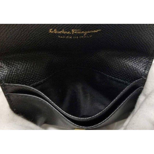 フェラ☟ Ferragamo ヴァラ 名刺入れ パスケース ブラックの通販 by