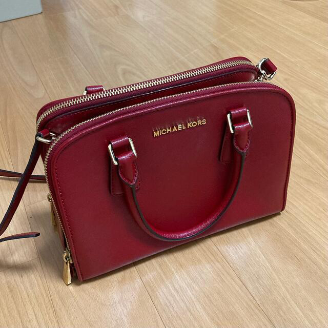 【新品未使用】MICHAEL KORS 本革ショルダーバッグ　レザー　赤こぐま出品