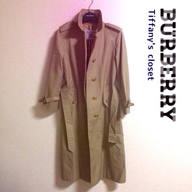 BURBERRY(バーバリー)の美品★BURBERRYトレンチコート レディースのジャケット/アウター(トレンチコート)の商品写真