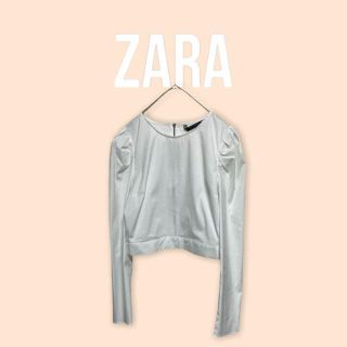 ザラ(ZARA)のZARA ザラ　ブラウス　カットソー　クロップド丈　Sサイズ　ホワイト　ショート(シャツ/ブラウス(長袖/七分))