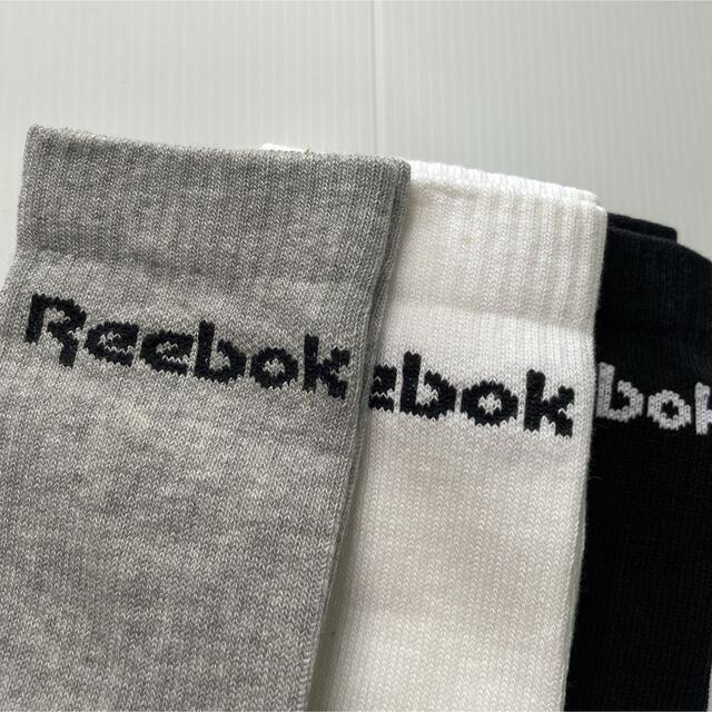 Reebok(リーボック)の新品☆リーボック Reebok クルー ソックス 3足組 M（25-27cm） メンズのレッグウェア(ソックス)の商品写真