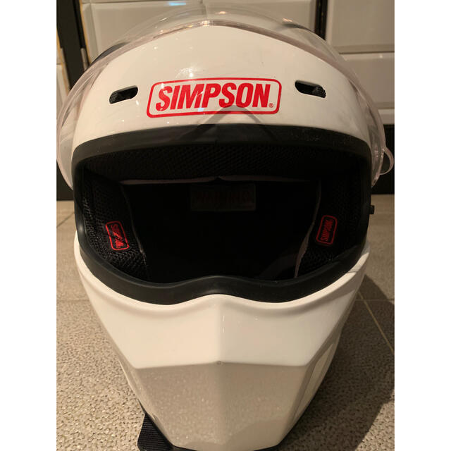 SIMPSON(シンプソン)のSIMPSON ヘルメット　フルフェイス 自動車/バイクのバイク(ヘルメット/シールド)の商品写真