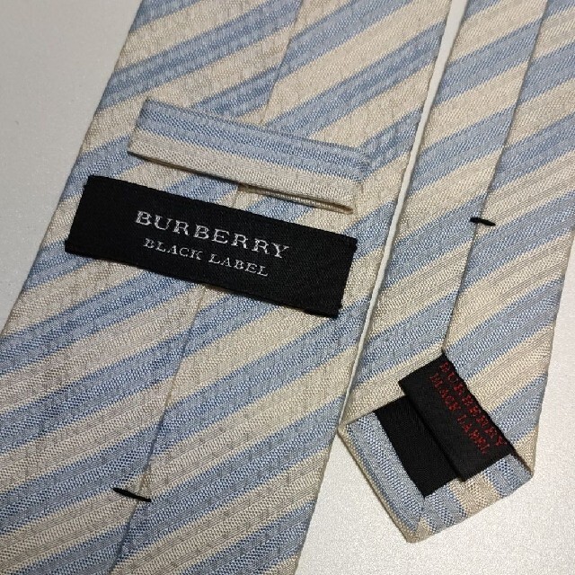 BURBERRY BLACK LABEL(バーバリーブラックレーベル)のバーバリーブラックレーベル レジメンタルタイ ネクタイ 美品 メンズのファッション小物(ネクタイ)の商品写真