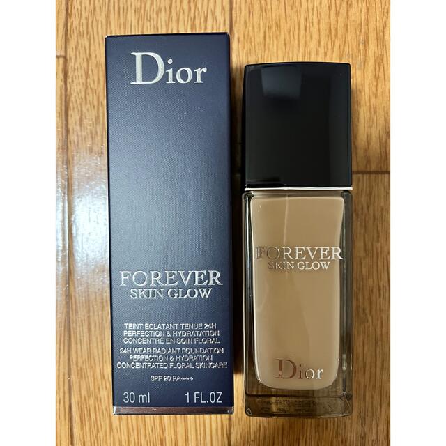 Christian Dior(クリスチャンディオール)の新　ディオールスキン フォーエヴァー フルイド グロウ 1N コスメ/美容のベースメイク/化粧品(ファンデーション)の商品写真