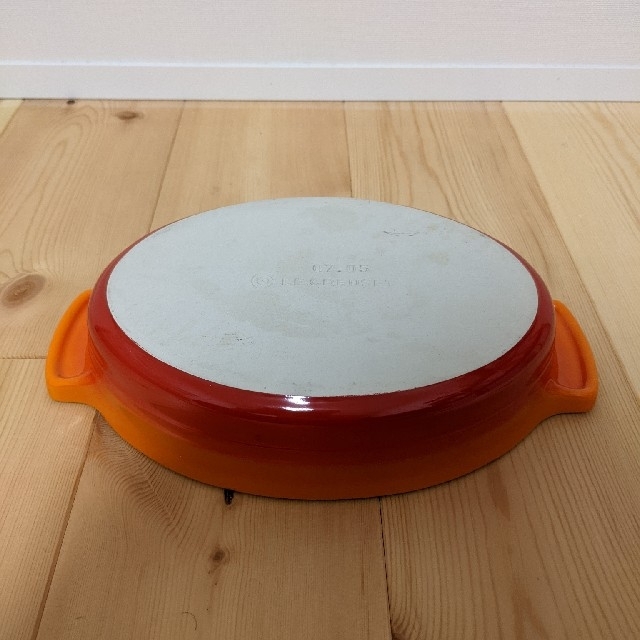 LE CREUSET(ルクルーゼ)のルクルーゼ　LE CREUSET　グラタン皿　大皿 インテリア/住まい/日用品のキッチン/食器(食器)の商品写真