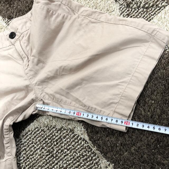 UNIQLO(ユニクロ)のUNIQLO ユニクロ　チノ　ハーフパンツ　美品　61cm レディースのパンツ(ハーフパンツ)の商品写真