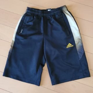 アディダス(adidas)の150アディダスハーフパンツ(パンツ/スパッツ)