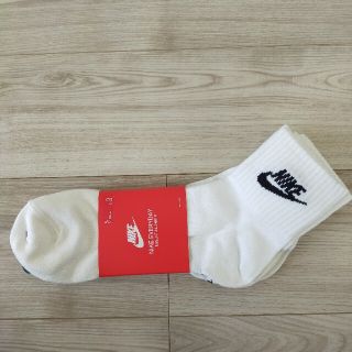 ナイキ(NIKE)のM様専用　新品 NIKE ソックス 3足セット(ソックス)