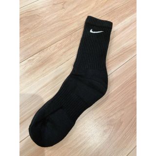 ナイキ(NIKE)の【yuuさん専用】ナイキ　ソックス　靴下　黒　23〜25㎝(ソックス)