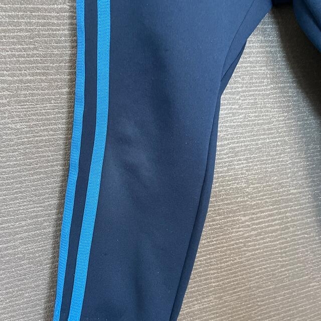 adidas(アディダス)のアディダス　ジャージ キッズ/ベビー/マタニティのキッズ服男の子用(90cm~)(パンツ/スパッツ)の商品写真