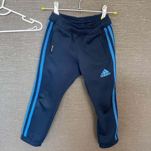 adidas(アディダス)のアディダス　ジャージ キッズ/ベビー/マタニティのキッズ服男の子用(90cm~)(パンツ/スパッツ)の商品写真