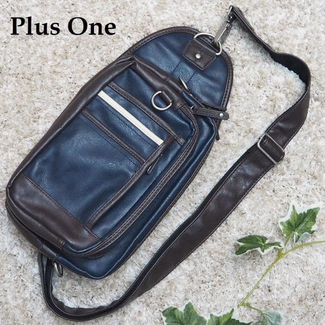 Right-on - PLUS ONE レザー調 ワンショルダーバッグ ボディバッグ