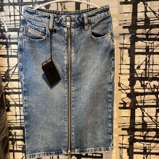 ディーゼル(DIESEL)の新品DIESEL  デニムスカート　26 (ひざ丈スカート)