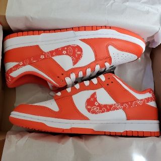 ナイキ(NIKE)のNike WMNS Dunk Low ESS "Orange Paisley"(スニーカー)