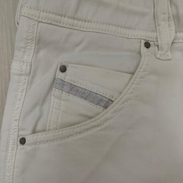 DIESEL(ディーゼル)のDIESEL ジョグジーズ ショートパンツ サイズ26 メンズのパンツ(ショートパンツ)の商品写真