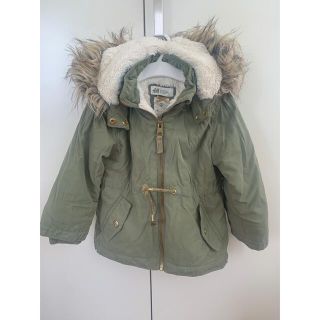 エイチアンドエム(H&M)の美品　H&M カーキ　ブルゾン　フード付き　90 100(ジャケット/上着)