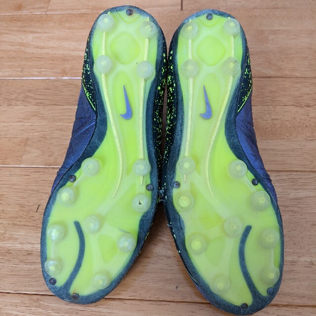 グランデ㈡ NIKE 27.5cmの通販 by 大山's shop|ナイキならラクマ ...