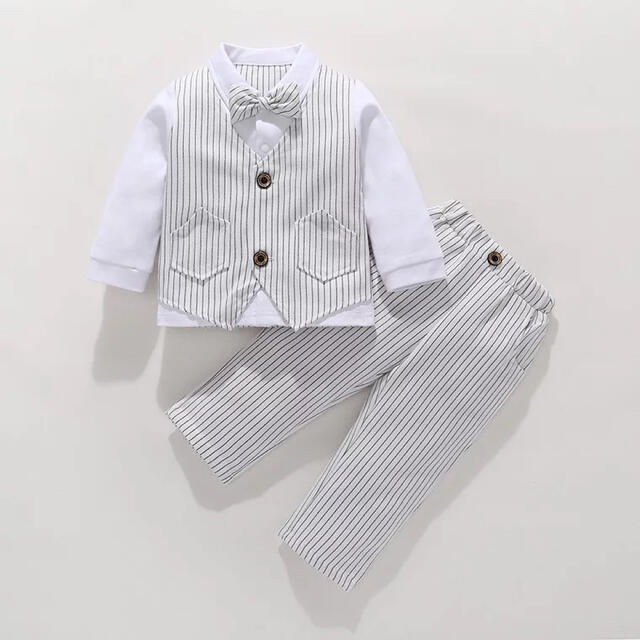 新作♡春夏 ストラップ柄 キッズフォーマルスーツの通販 by hknet's shop|ラクマ 新作♡春夏 ストラップ柄 キッズフォーマルスーツの通販 by hknet's shop|ラクマ