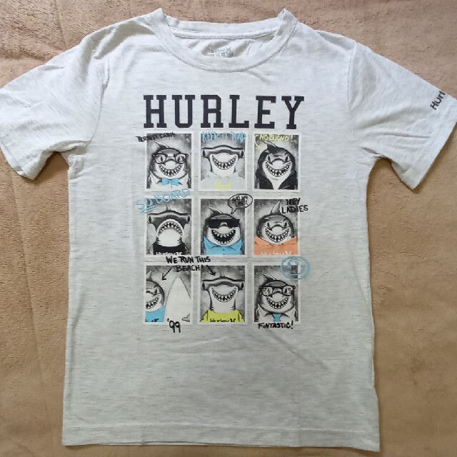 Hurley(ハーレー)のHurley    ジュニア  Tシャツ キッズ/ベビー/マタニティのキッズ服男の子用(90cm~)(Tシャツ/カットソー)の商品写真