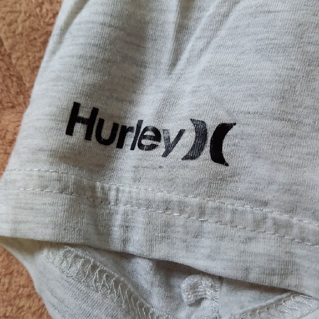 Hurley(ハーレー)のHurley    ジュニア  Tシャツ キッズ/ベビー/マタニティのキッズ服男の子用(90cm~)(Tシャツ/カットソー)の商品写真