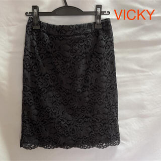 ビッキー(VICKY)のVICKY  レースタイトスカート　ブラック(ひざ丈スカート)