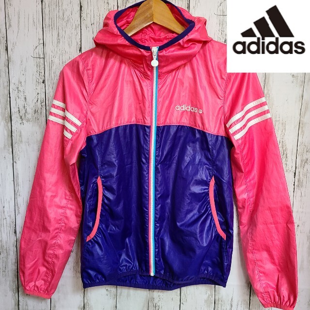 adidas(アディダス)のadidas アディダス レディース ウインドブレーカー パーカー　Mサイズ レディースのジャケット/アウター(ナイロンジャケット)の商品写真