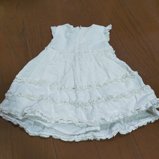 babyGAP(ベビーギャップ)のベビーギャップ　ホワイトワンピース キッズ/ベビー/マタニティのベビー服(~85cm)(ワンピース)の商品写真