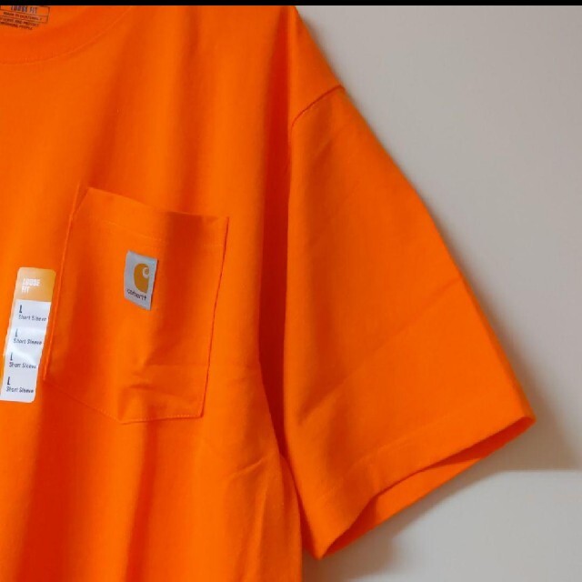 carhartt(カーハート)の新品 Ｌ カーハート ポケット Tシャツ オレンジ メンズのトップス(Tシャツ/カットソー(半袖/袖なし))の商品写真