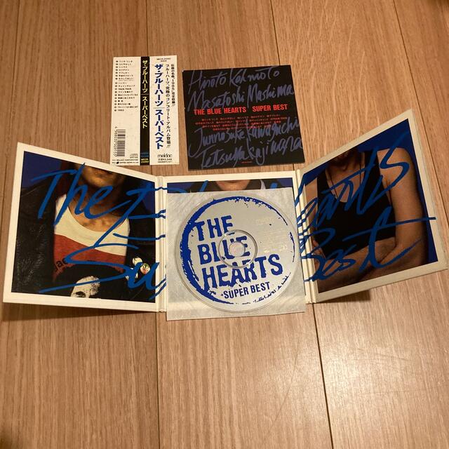 ほぼ新品 THE BLUE HEARTS のCD 2セット エンタメ/ホビーのCD(ポップス/ロック(邦楽))の商品写真