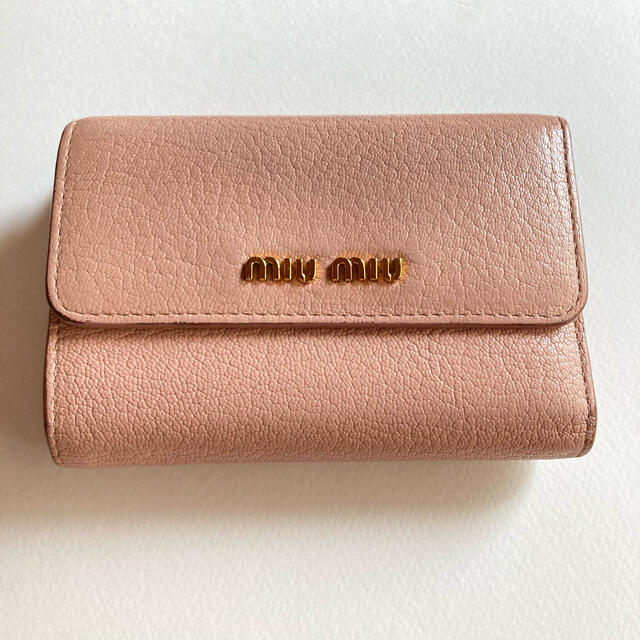 miumiu折財布