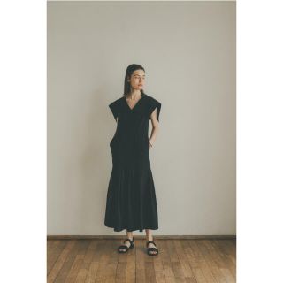 クラネ(CLANE)のBIG COLLAR ONE PIECE(ロングワンピース/マキシワンピース)