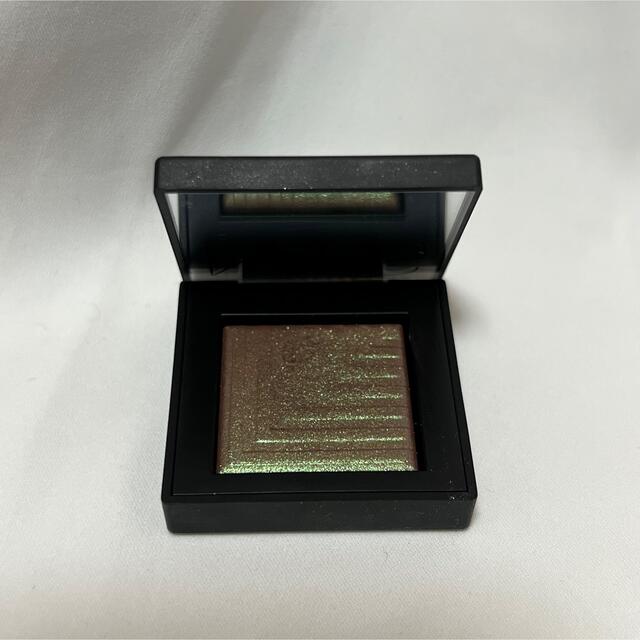 NARS(ナーズ)のNARS デュアルインテンシティーアイシャドー 1938 PASIPHAE コスメ/美容のベースメイク/化粧品(アイシャドウ)の商品写真