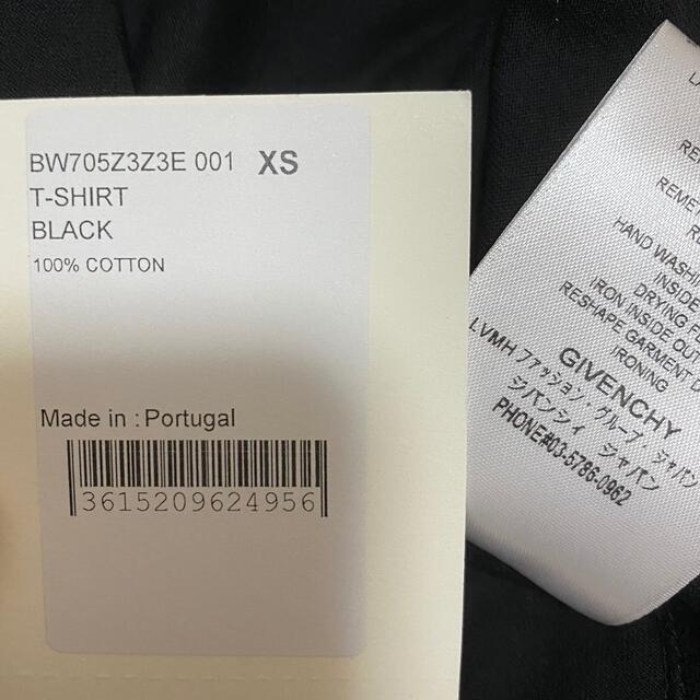 お値下げ❗️GIVENCHY ジバンシィゴールド 樹脂装飾 黒ブラック半袖Tシャツ