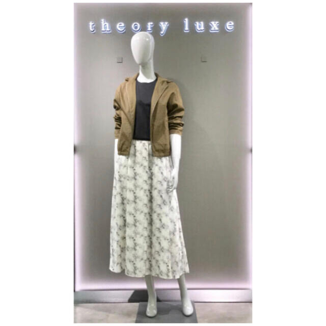 Theory luxe - Theory luxe 19aw パイソン柄ロングスカートの通販 by ...