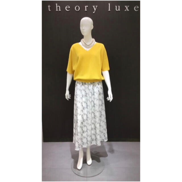 Theory luxe 19aw パイソン柄スカート