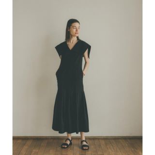 クラネ(CLANE)のCLANE BIG COLLAR ONE PIECE(ロングワンピース/マキシワンピース)