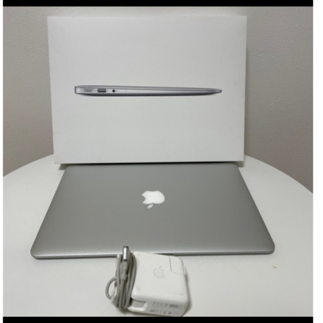 Apple MacBook Air MD760J/A 128GB  美品