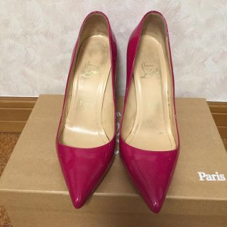 クリスチャンルブタン(Christian Louboutin)のRURU❤️様専用♡ルブタン ピンク ポインテッド パンプス(ハイヒール/パンプス)