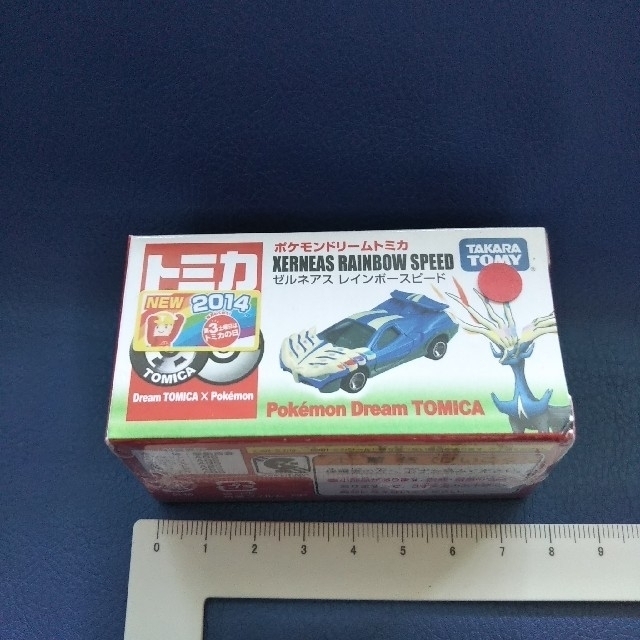世界の TOMICA ポケモンドリームトミカ ゼルネアス レインボー