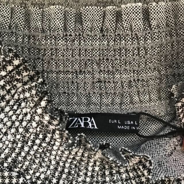 ZARA(ザラ)のZARA 未使用 カットソー レディースのトップス(カットソー(半袖/袖なし))の商品写真