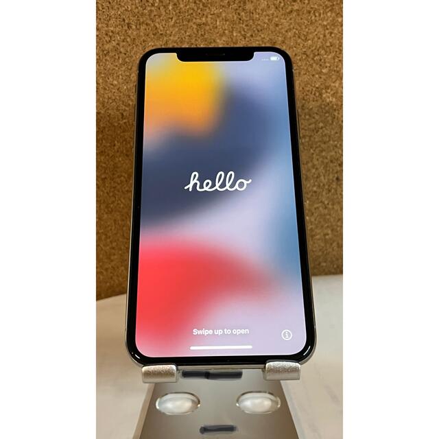 Apple iPhone X 256GB シルバー SIMロック解除済み