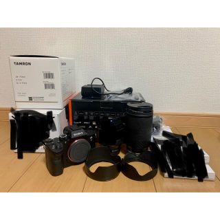 ソニー(SONY)のスズキ様専用　美品　SONY  ソニー α7RⅢ ILCE−7RM3R レンズ付(ミラーレス一眼)