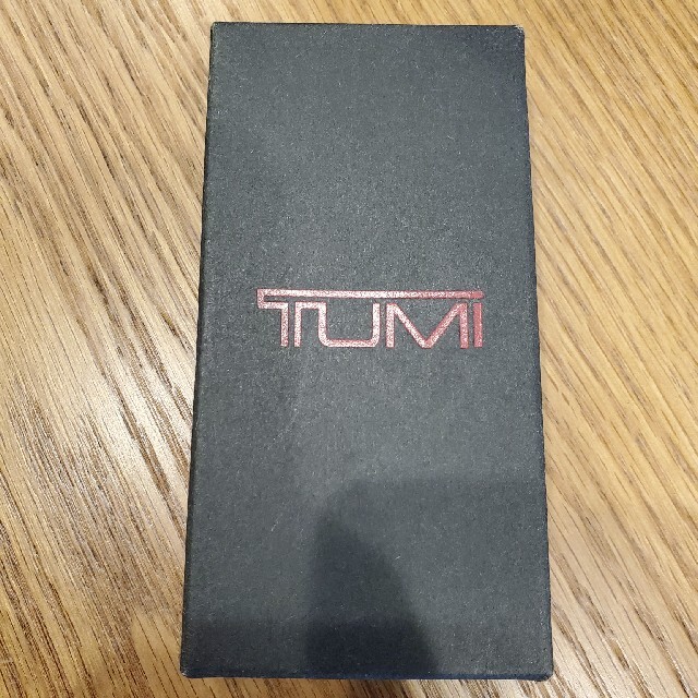 TUMI(トゥミ)のTUMIキーホルダー メンズのファッション小物(キーホルダー)の商品写真