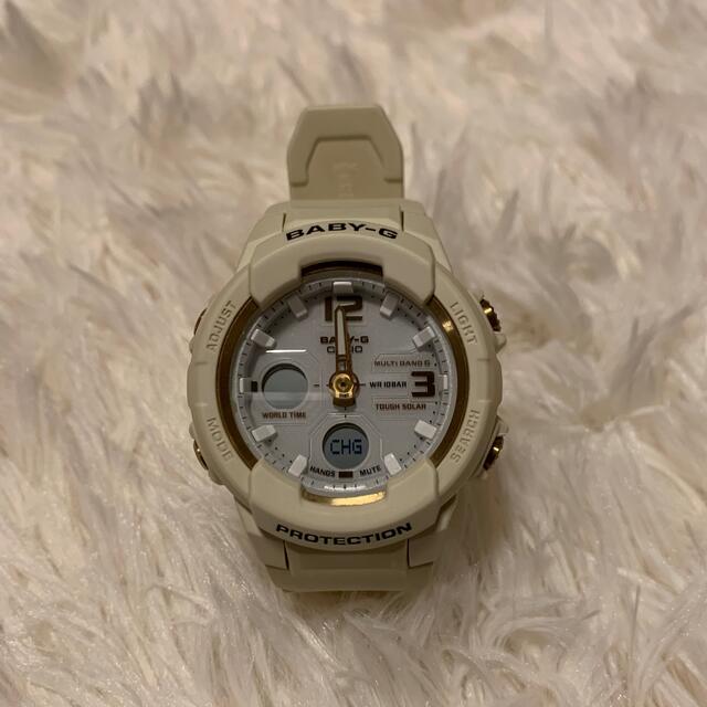 Baby-G(ベビージー)の【美品】CASIO Baby-G 腕時計BGA-2300G-7BJF クリーム レディースのファッション小物(腕時計)の商品写真