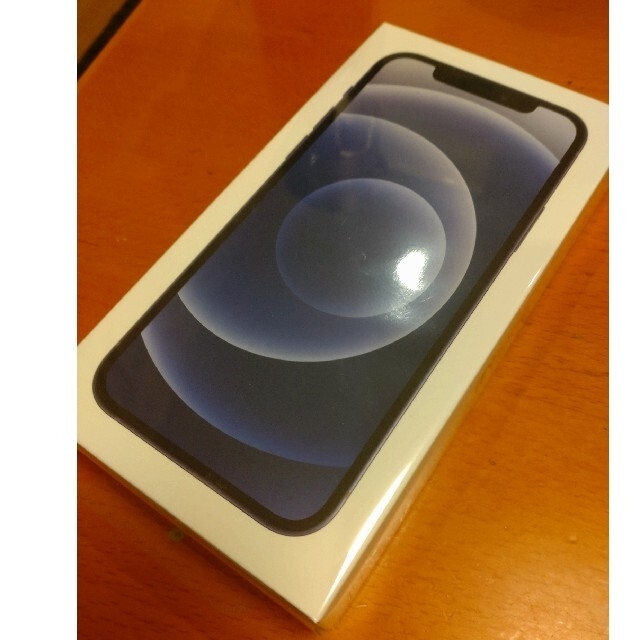 iPhone12 新品 未開封 SIMロック解除 1