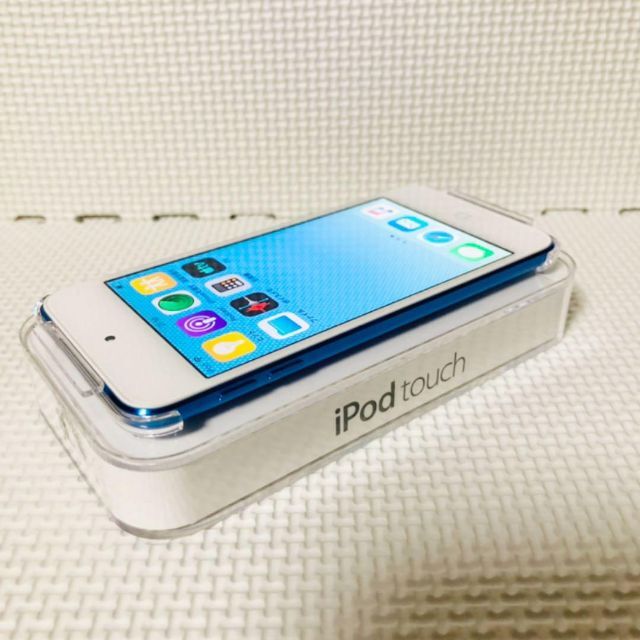 Apple(アップル)のiPod touch 第6世代　64GB スマホ/家電/カメラのオーディオ機器(ポータブルプレーヤー)の商品写真