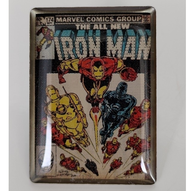 MARVEL(マーベル)の★グッズ追加　マーベルグッズセット（缶バッジ、ピンバッジ、カプセルトイ） エンタメ/ホビーのアニメグッズ(バッジ/ピンバッジ)の商品写真